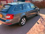 Skoda Octavia 1.2 TSI 81KW Comdi DSG 2016 Grijs, Auto's, Skoda, Voorwielaandrijving, 4 cilinders, 620 kg, Origineel Nederlands