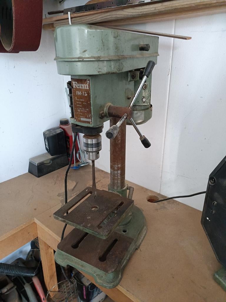 Ferm kolomboormachine, Doe-het-zelf en Verbouw, Gereedschap | Boormachines, Ophalen of Verzenden, Gebruikt, Minder dan 400 watt