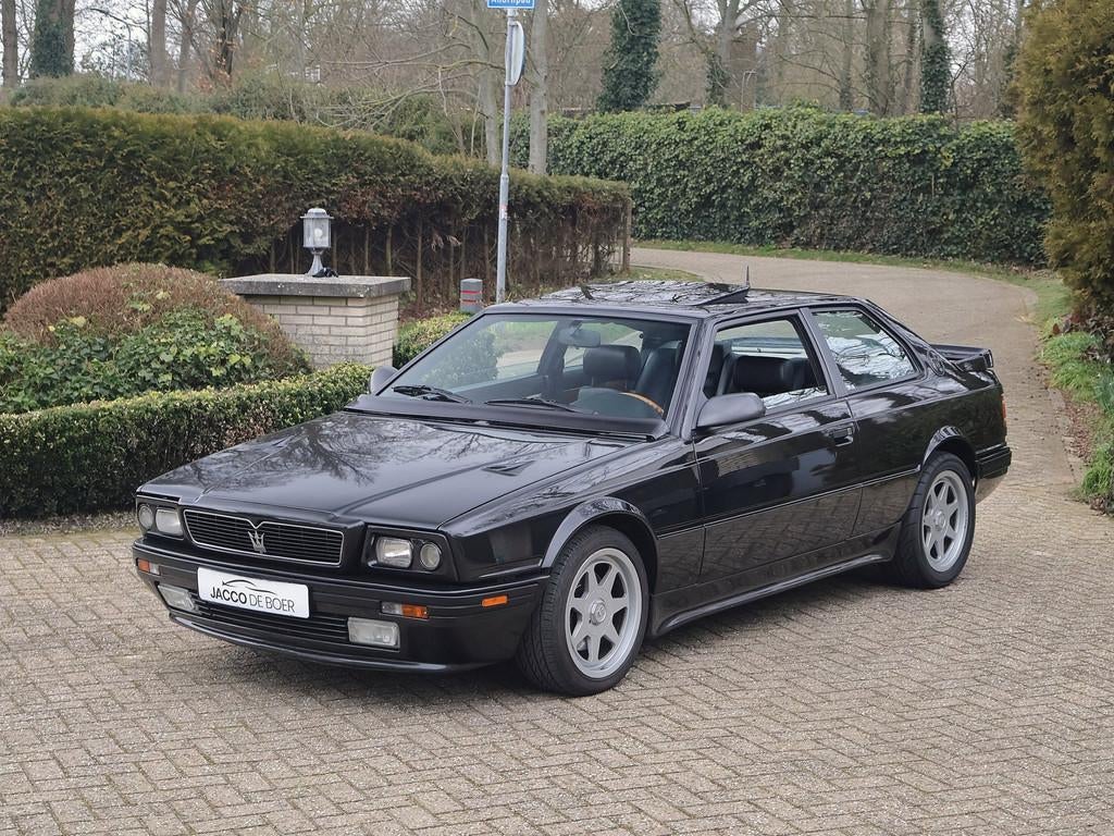 Maserati 224, Auto's, Maserati, Elektrische ramen, Achterwielaandrijving, Gebruikt, Zwart