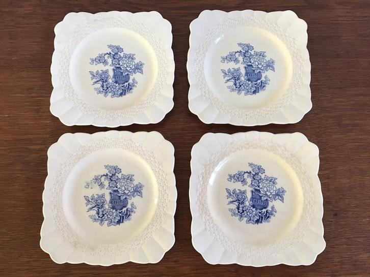 Gebaksbordjes Solian ware Soho Pottery Ltd Cobridge England, Antiek en Kunst, Antiek | Servies los, Ophalen of Verzenden