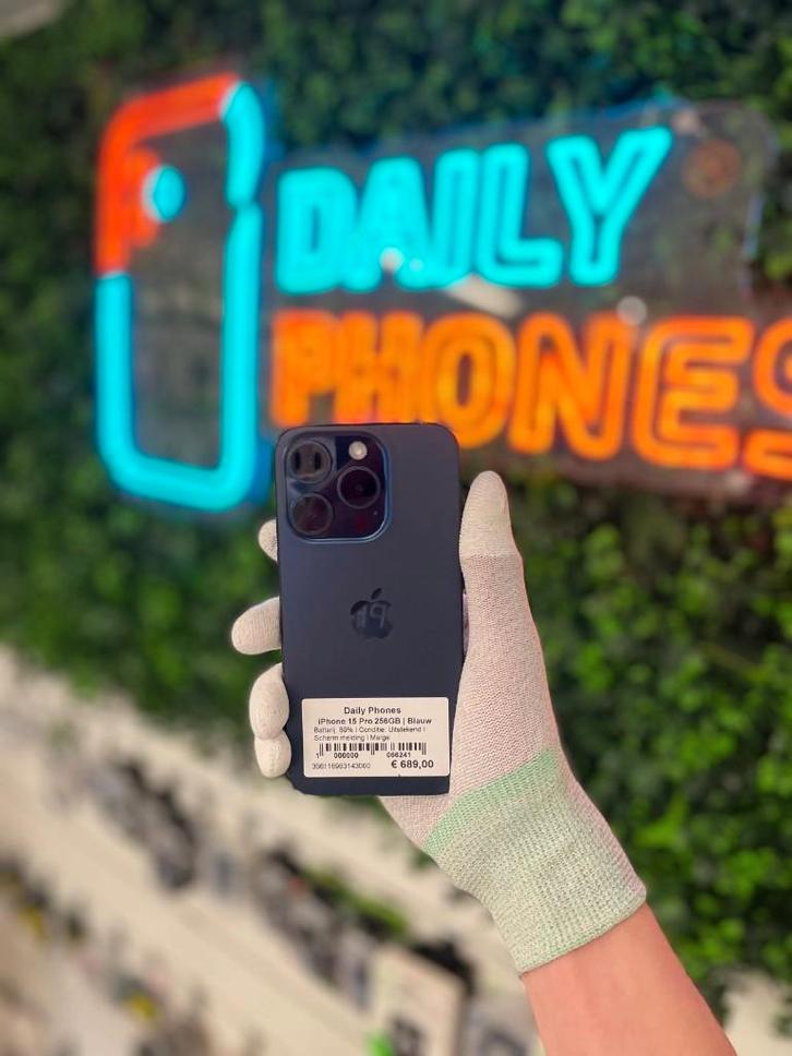 Zo goed als nieuw Apple iPhone 15 Pro 256GB, Telecommunicatie, Overige Telecommunicatie, Zo goed als nieuw, Ophalen of Verzenden