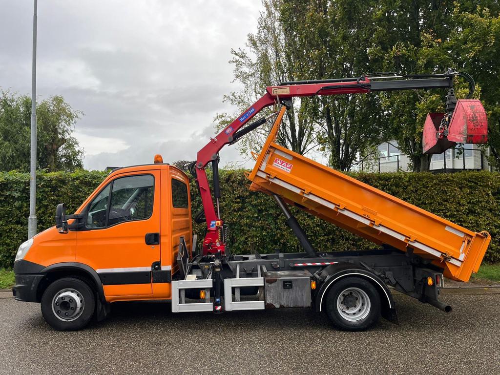 Iveco Daily 70C15 Kipper + kraan , 18000 km , bijna nieuw !, Auto's, Euro 5, Achterwielaandrijving, Iveco, Bedrijf