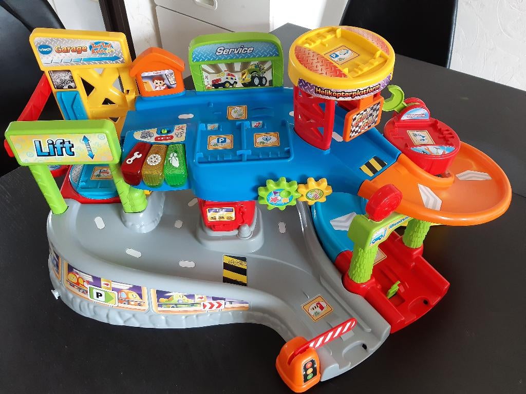 Toet toet autogarage Vtech, Kinderen en Baby's, Speelgoed | Vtech, Ophalen, Gebruikt, 2 tot 4 jaar