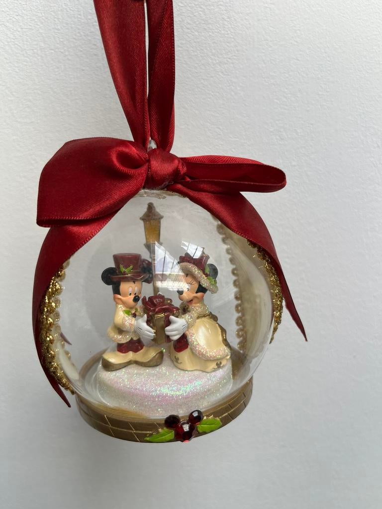 Disney Mickey and Minnie Victoriaanse stijl ornament glas, Ophalen of Verzenden, Mickey Mouse, Zo goed als nieuw, Beeldje of Figuurtje