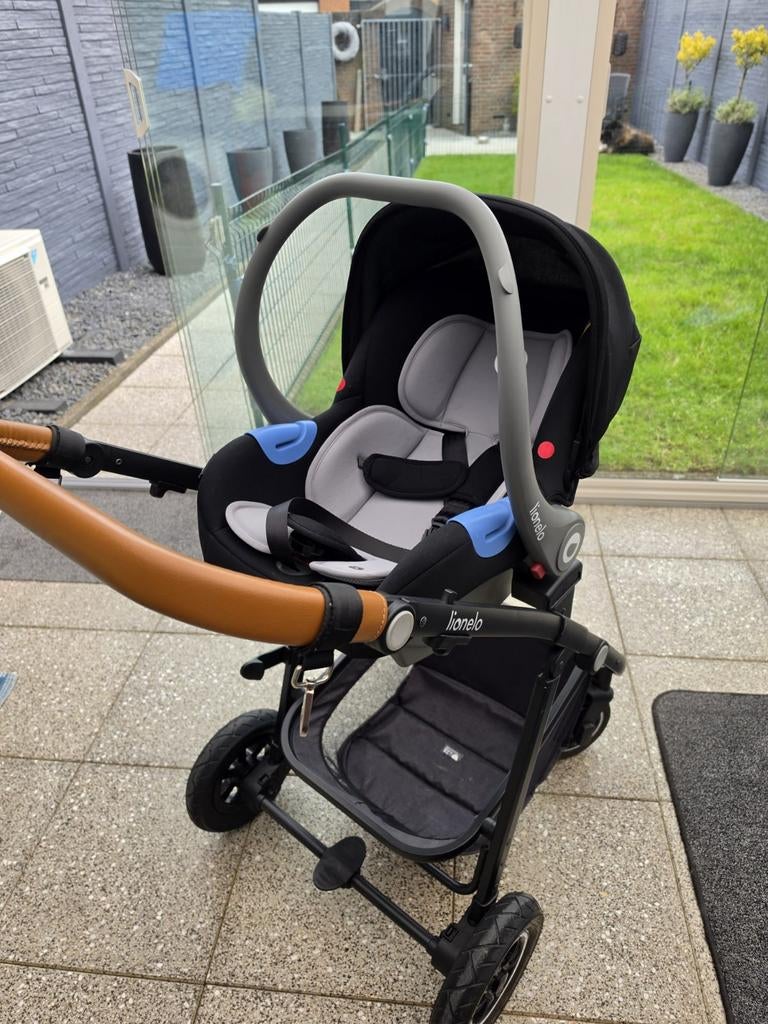 Lionelo Amber 3 in 1 kinderwagen, Zo goed als nieuw, Combiwagen, Met autostoeltje, Ophalen