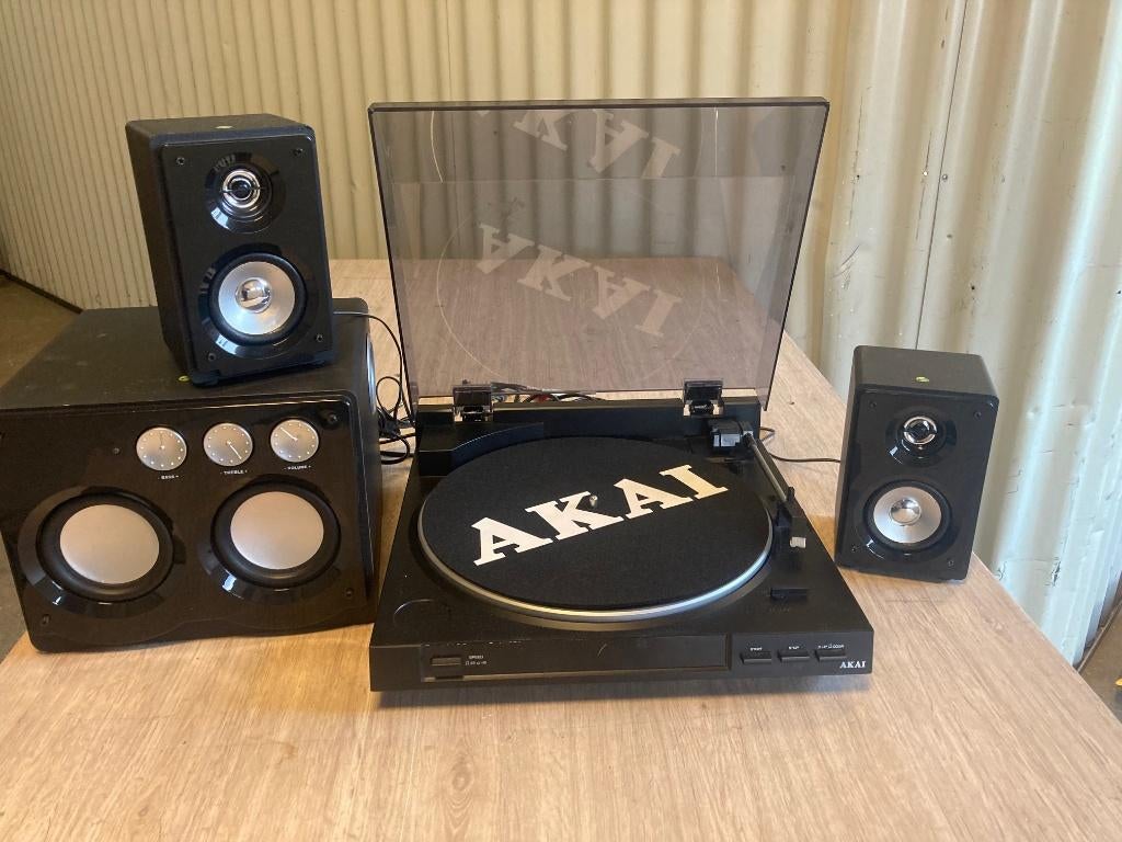 Platenspeler AKAI , compleet met boxen, Ophalen of Verzenden, Gebruikt, Platenspeler, Akai