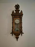 Antieke regulator klok met houtsnijwerk en adelaar, Antiek en Kunst, Antiek | Klokken, Ophalen