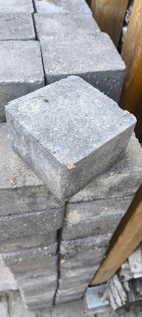 Betonnen terrastegels/klinkers - 10x10x6 cm gebruikt, Tuin en Terras, Ophalen, Gebruikt, Beton, Klinkers