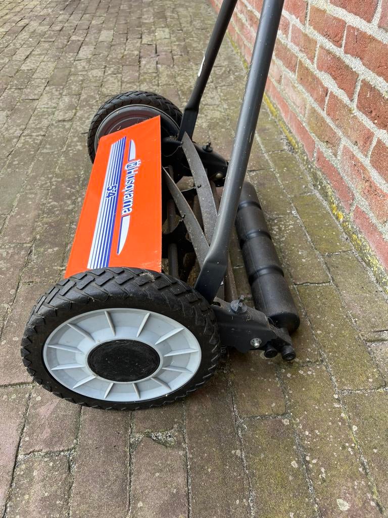 Husqvarna kooimaaier z.g.a.n., Tuin en Terras, Kooimesmaaier, Ophalen of Verzenden, Zo goed als nieuw