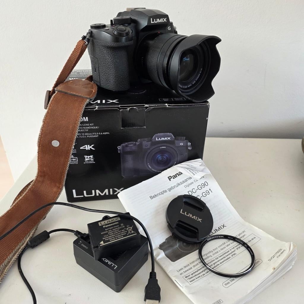 Panasonic Lumix DC-G90 (M-kit), Lage shuttercount, Ophalen of Verzenden, Zo goed als nieuw, Overige Merken, 4 t/m 7 keer
