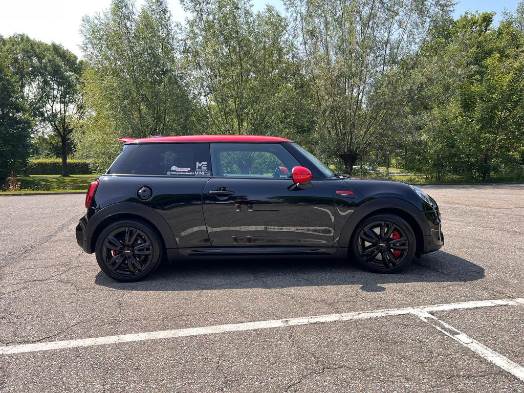 Mini 3-deurs (f56) 2.0 231pk Aut 2019 Zwart, Auto's, Mini, 1998 cc, 4 cilinders, 4 stoelen, Zwart