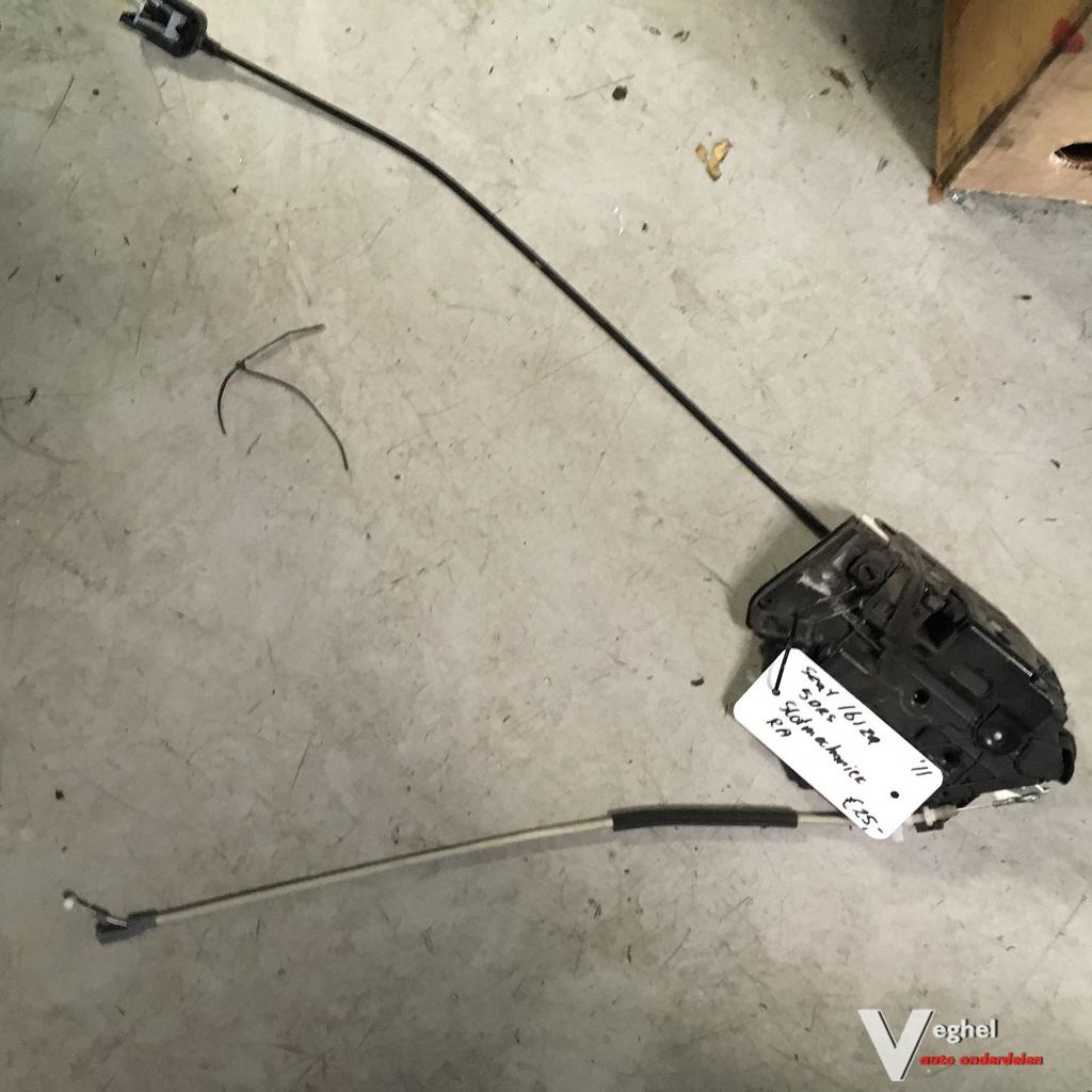 Seat Ibiza 2011 5drs Elektr Binnenslot  Rechstachter  06B, Gebruikt, -, -, Ophalen of Verzenden