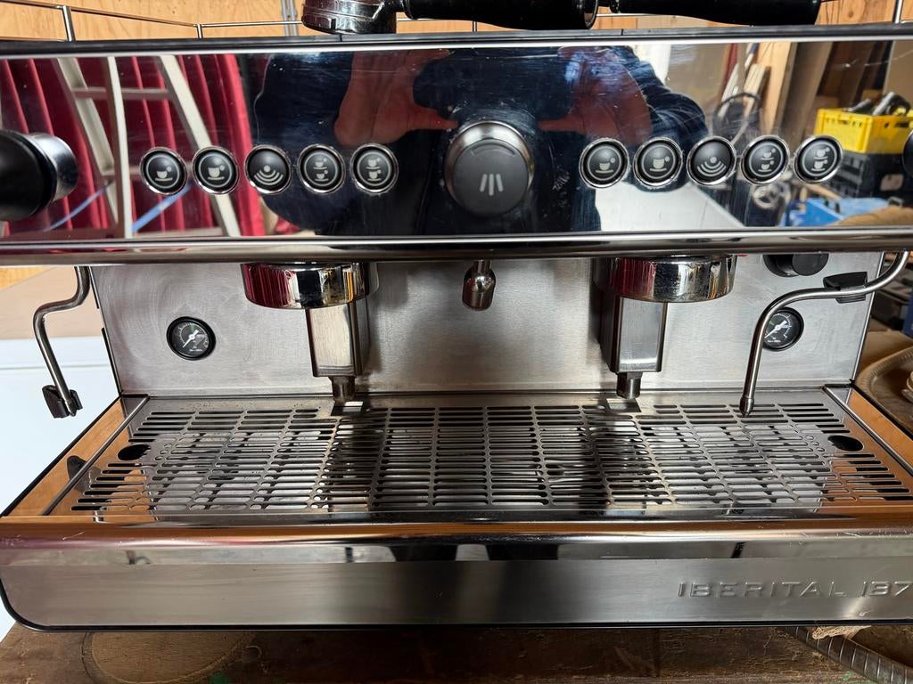 Iberital IB7 Professionele  Espressomachine, Witgoed en Apparatuur, Stoompijpje, Gebruikt, 10 kopjes of meer, Koffiemachine