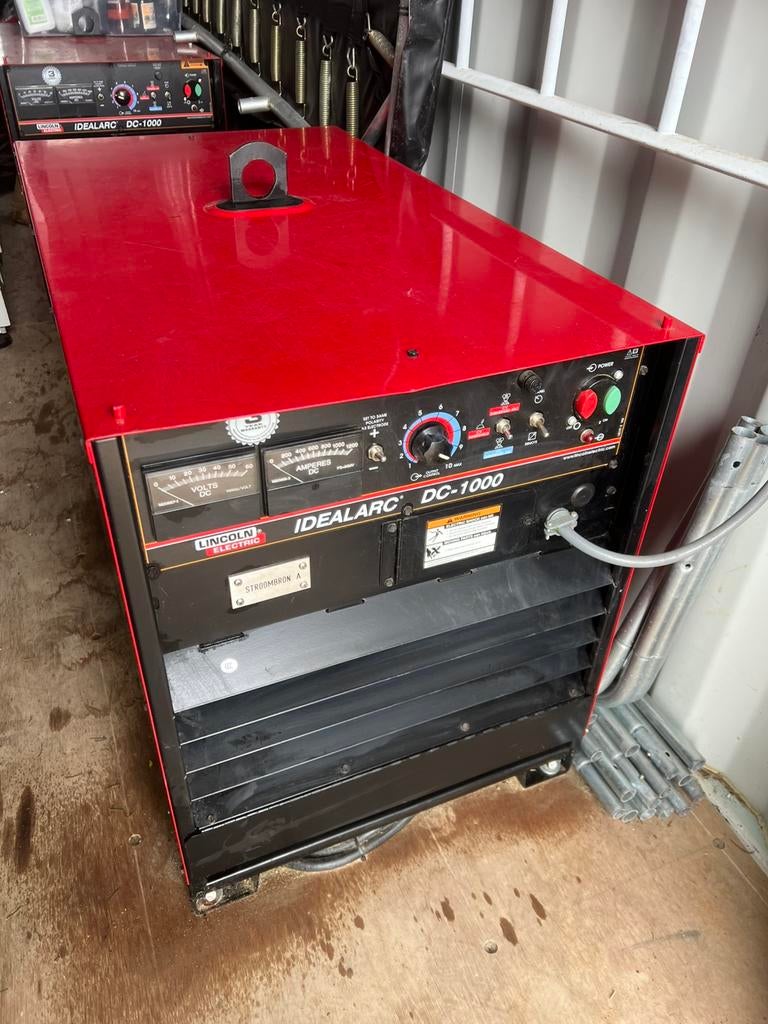 Lincoln DC1000 lasbron 4 stuks ZGAN OP bron lasmachine, Ophalen, Zo goed als nieuw