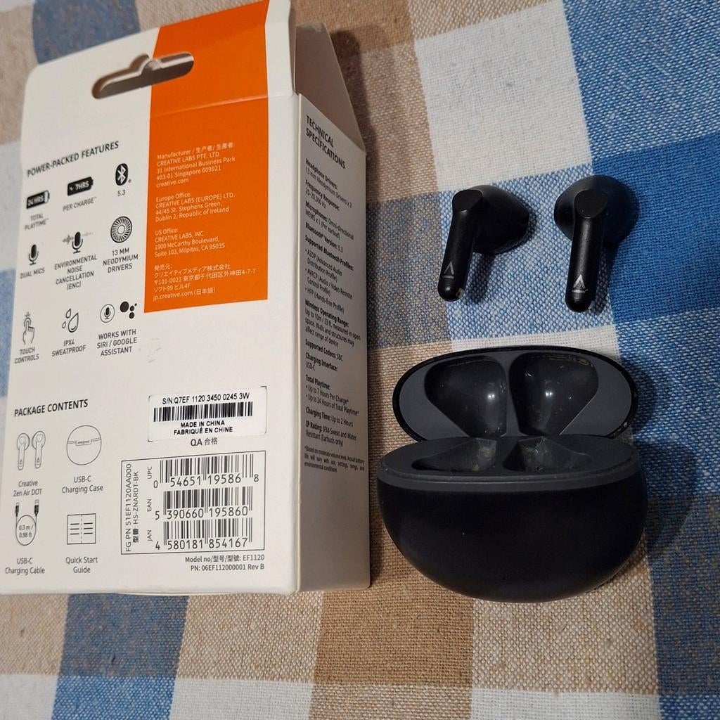 Bluetooth Earphones: Huawei & Creative (2 pairs), Beats, Ophalen of Verzenden, Zo goed als nieuw, Over oor (circumaural)