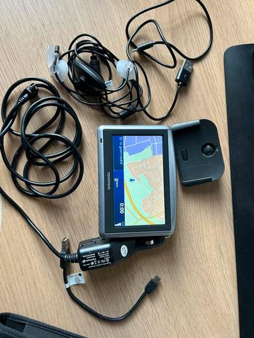 Tomtom compleet en werkend zie foto’s beschikbaar voor biedingen