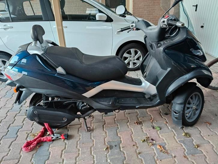 MP3 (2010), Fietsen en Brommers, Scooters | Overige merken, Gebruikt, Benzine, Ophalen