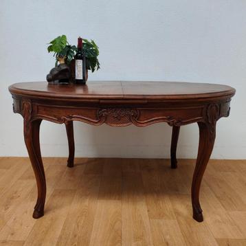 Vintage ovale landelijke Louise XV eettafel eetkamertafel 05 beschikbaar voor biedingen