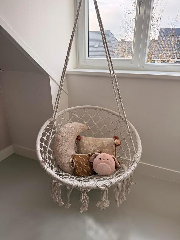 Leuke hangstoel, Tuin en Terras, Hangmatten, Zo goed als nieuw, Ophalen