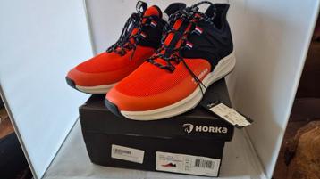 Horka nieuwe in doos sneakers mt 43 oranje blauw beschikbaar voor biedingen