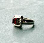 Crimson Zircon Majesty Garnet Ring, Ophalen of Verzenden, Nieuw, Zilver, Dame