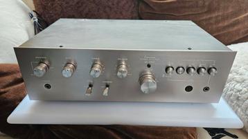 Perfect spelende vintage Sansui AU-2200 beschikbaar voor biedingen