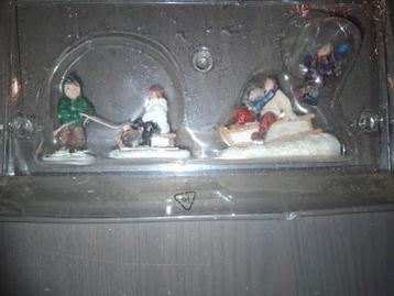 Luville schneewald retired item set of 2 voor kerstdorp beschikbaar voor biedingen