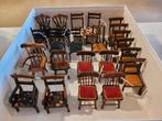Vintage poppenhuis stoeltjes 8cm, Verzamelen, Poppenhuizen en Toebehoren, Poppenhuis, Ophalen of Verzenden, Zo goed als nieuw