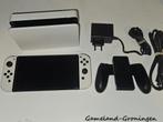 Nintendo Switch Console (OLED-Model) (Wit), Ophalen of Verzenden, Gebruikt, Met 2 controllers, Switch OLED