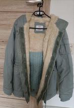 warm jacket, Bershka, Ophalen of Verzenden, Gedragen, Maat 34 (XS) of kleiner