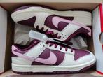 Nieuwe Nike dunk low retro PRM valentine rood roze incl doos, Nieuw, Ophalen of Verzenden, Sneakers of Gympen, Nike