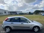 Ford Focus 1.6-16V Ghia Automaat / APK / NAP / Airco / Leder, Auto's, Ford, 1596 cc, 101 pk, Gebruikt, 4 cilinders