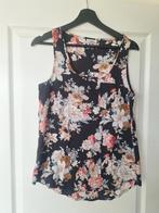 Zwarte top met bloemenprint van Only maat 38, Maat 38/40 (M), Zwart, Ophalen of Verzenden, Zonder mouw