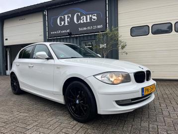 BMW 1-serie 116i Executive 2009 APK AIRCO Zeer Mooi! beschikbaar voor biedingen