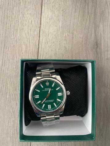 Horloges  beschikbaar voor biedingen