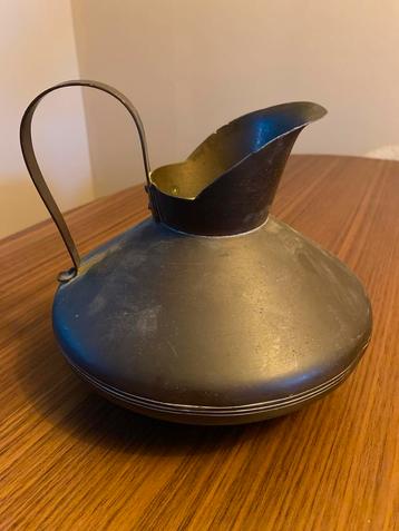 Vintage Koperen Kan beschikbaar voor biedingen