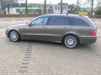 Mercedes E-Klasse 1.8 E200 Kompressor Combi AUT 2009 Grijs, Auto's, Mercedes-Benz, Origineel Nederlands, Te koop, Zilver of Grijs