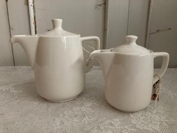 3x Brocante koffiepotjes / Melita / Wit beschikbaar voor biedingen