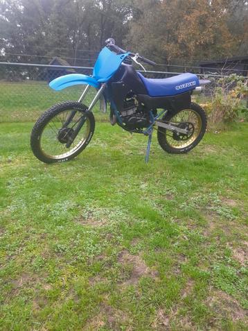 Mooie Suzuki TSX 70 cc beschikbaar voor biedingen