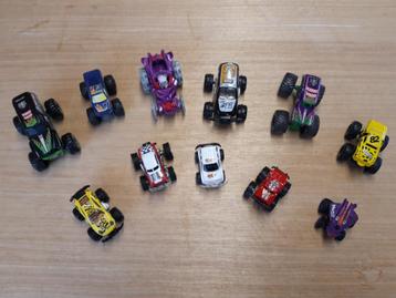 Partijtje Monstertrucks 11x HotWheels MonsterJam NewRay PBS beschikbaar voor biedingen