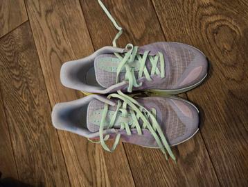 Kinder sport gympen,  Decatlon maat 34 meisjes beschikbaar voor biedingen