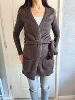 Atmosphere warme lange trui met riem donkerbruin maat XS/S, Kleding | Dames, Jassen | Winter, Atmosphere, Bruin, Ophalen of Verzenden