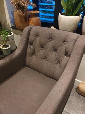 Donkergrijze fauteuil in nette staat