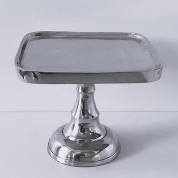 Decoratie Plateau op ronde voet beschikbaar voor biedingen