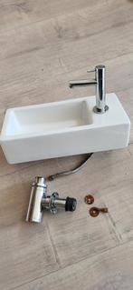 Toilet fonteintje incl kraan, Ophalen, Zo goed als nieuw, Toilet