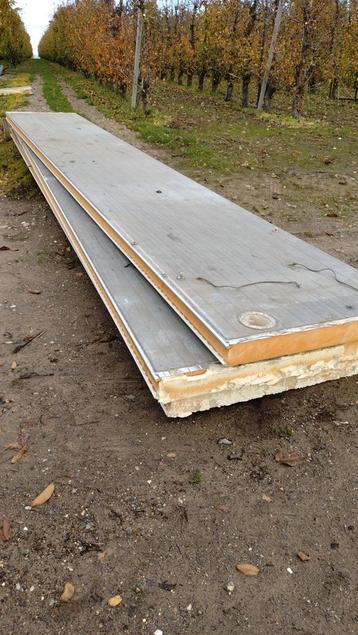 Koelcelpanelen beschikbaar voor biedingen