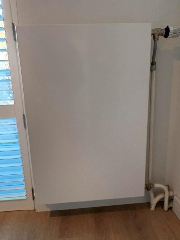 Radiator  Radson Parada paneel radiator in nieuwstaat!, Doe-het-zelf en Verbouw, Verwarming en Radiatoren, Zo goed als nieuw, Radiator