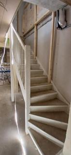 Twee kwarten trap linksom / ALS NIEUW, Doe-het-zelf en Verbouw, Ladders en Trappen, Ophalen of Verzenden, Zo goed als nieuw, Trap