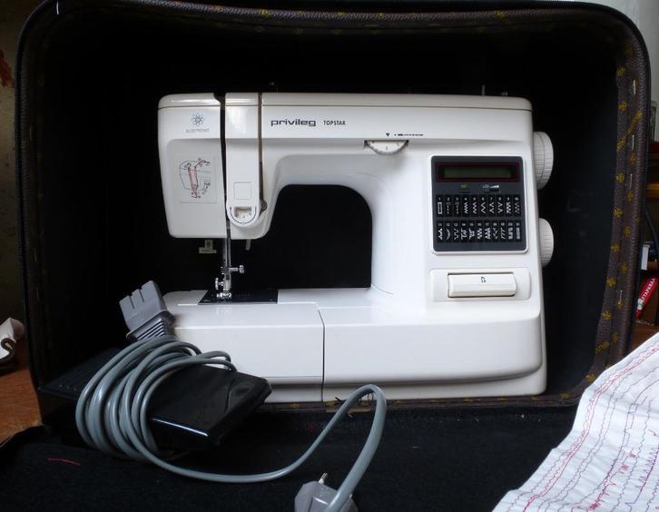 Naaimachine, Hobby en Vrije tijd, Naaimachines en Toebehoren, Gebruikt, Naaimachine, Overige merken, Ophalen