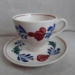 Boerenbont thee kop en schotel - één stuks -, Huis en Inrichting, Keuken | Servies, Ophalen of Verzenden, Zo goed als nieuw, Kop(pen) en/of Schotel(s)